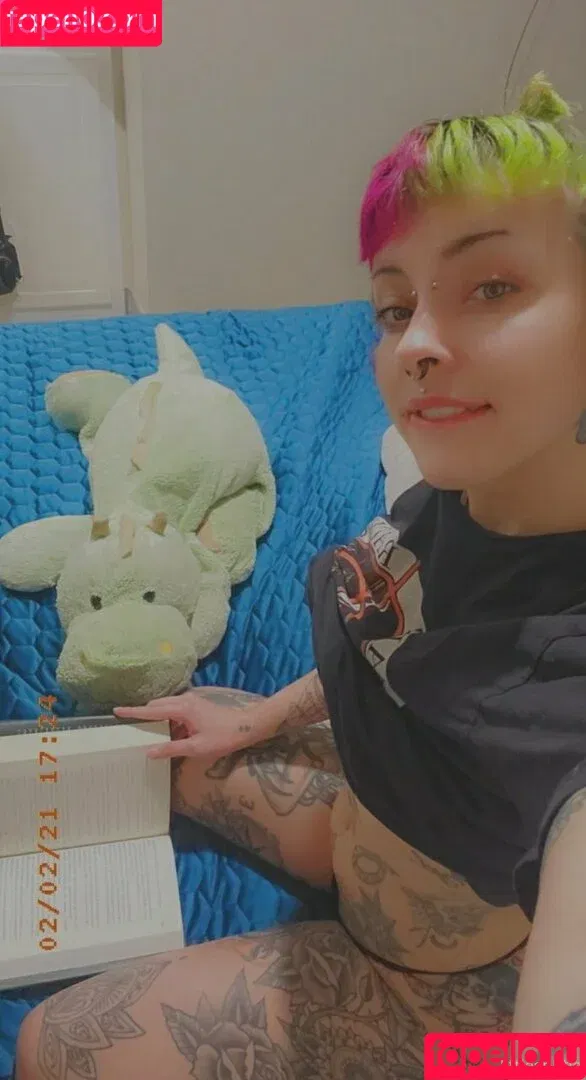 Little Spittle / lilspittle / littlespittle Onlyfans Photo Gallery 