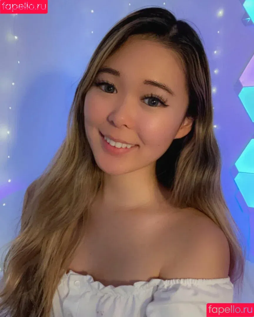 ExtraEmily / emilyortiz / extra.emily / extraemilyy Onlyfans Photo Gallery 