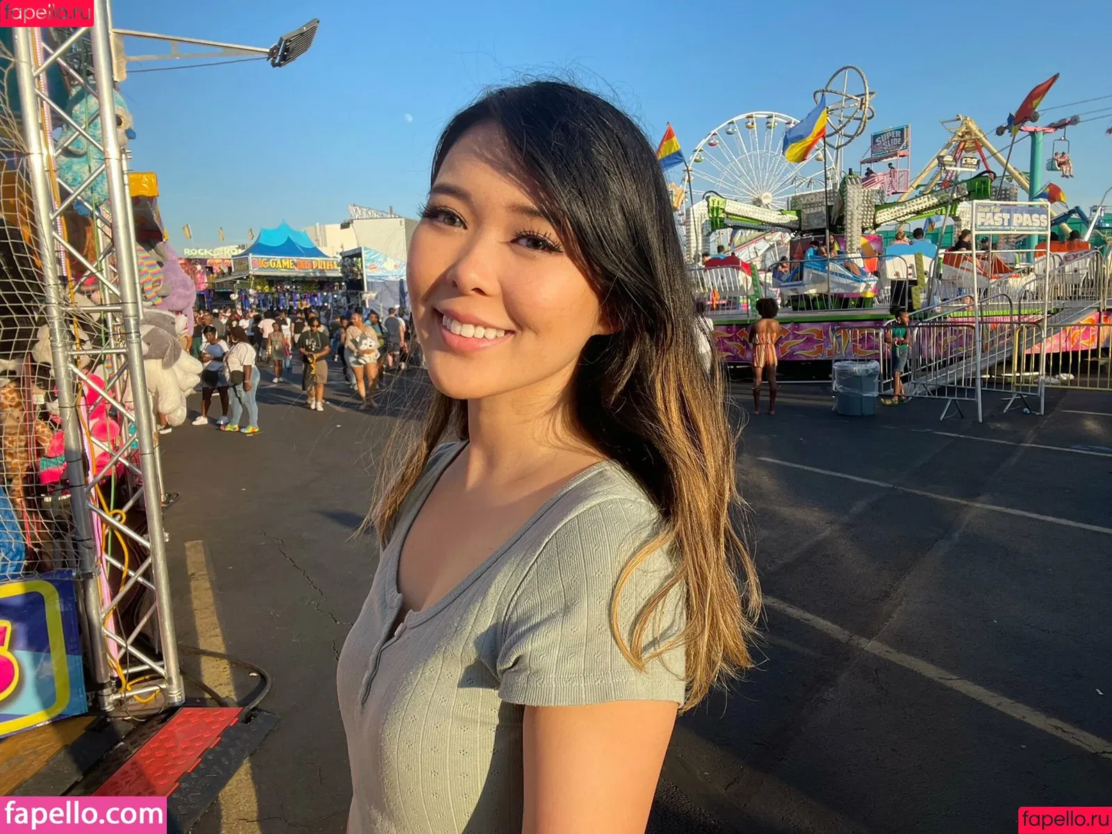 ExtraEmily / emilyortiz / extra.emily / extraemilyy Onlyfans Photo Gallery 