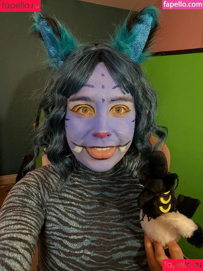 Ellen Rose / ellenrosee / icklenellierose / outsidextra Onlyfans Photo Gallery 