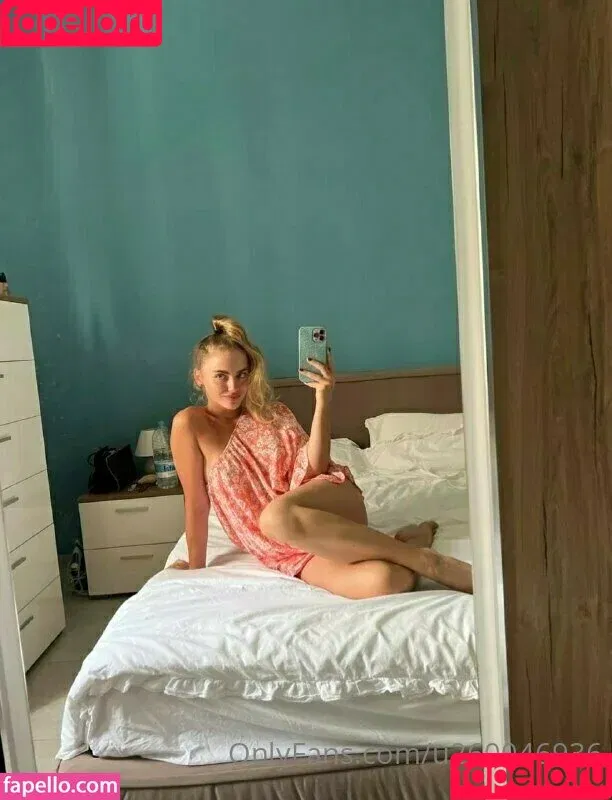 eva_e Onlyfans Photo Gallery 