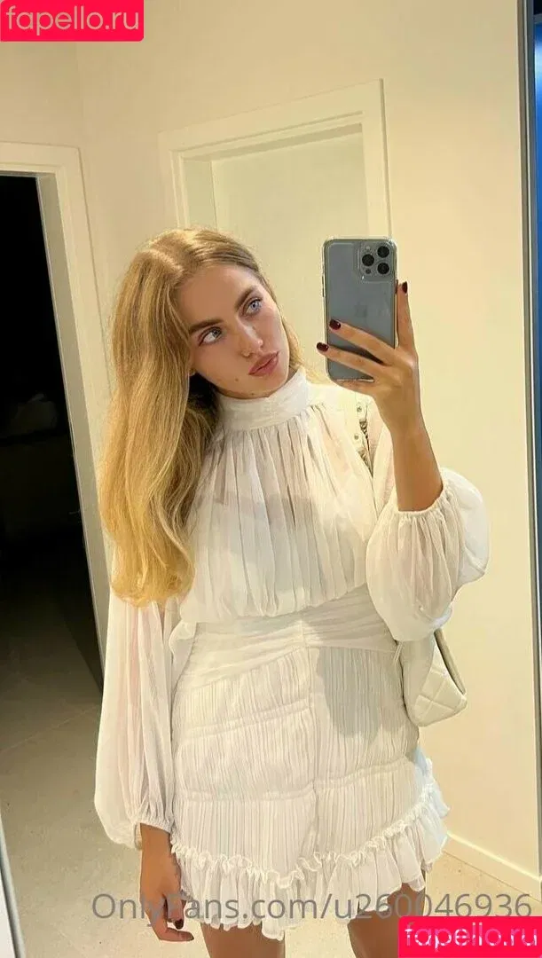 eva_e Onlyfans Photo Gallery 