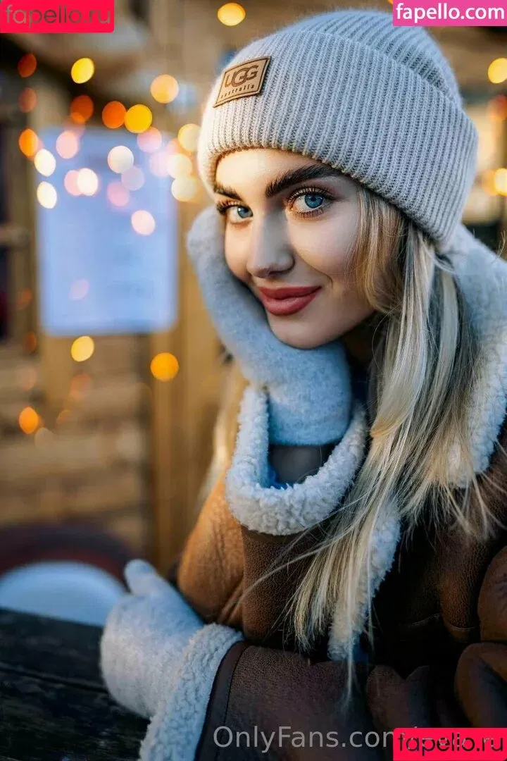 eva_e Onlyfans Photo Gallery 