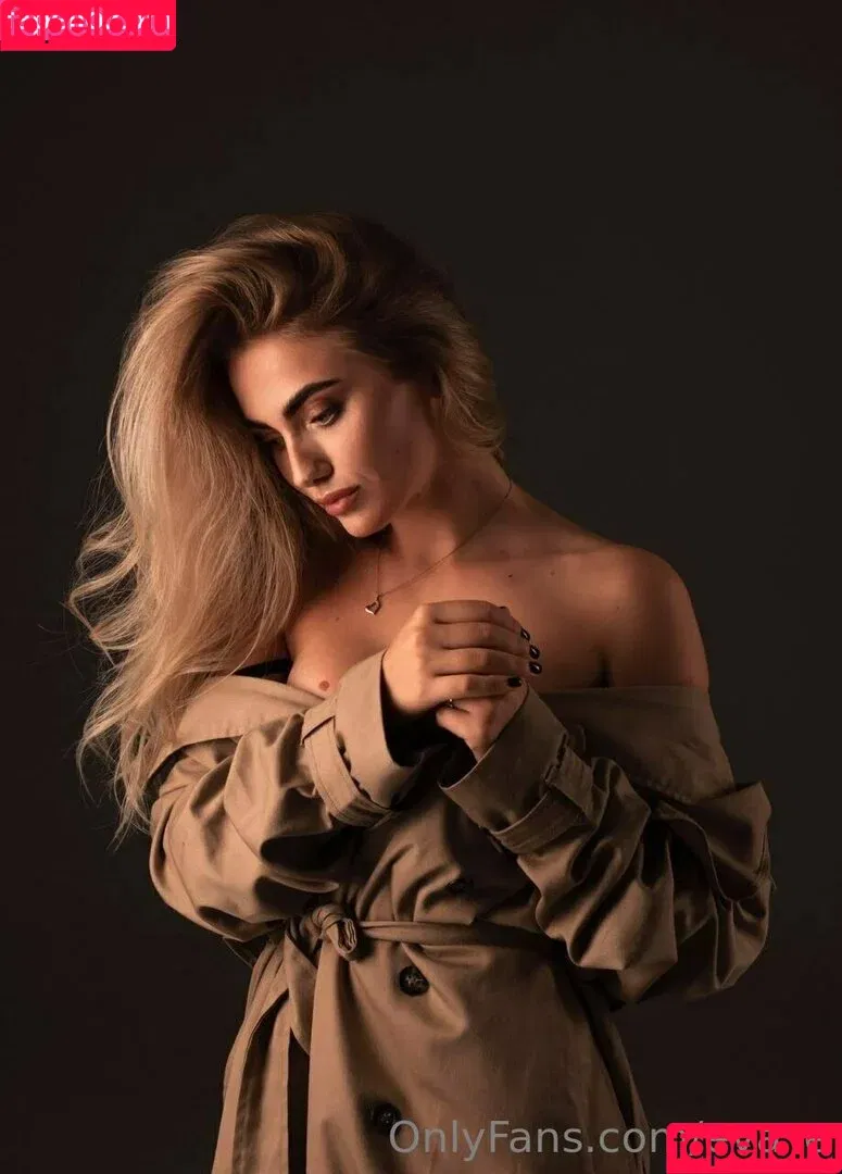 eva_e Onlyfans Photo Gallery 