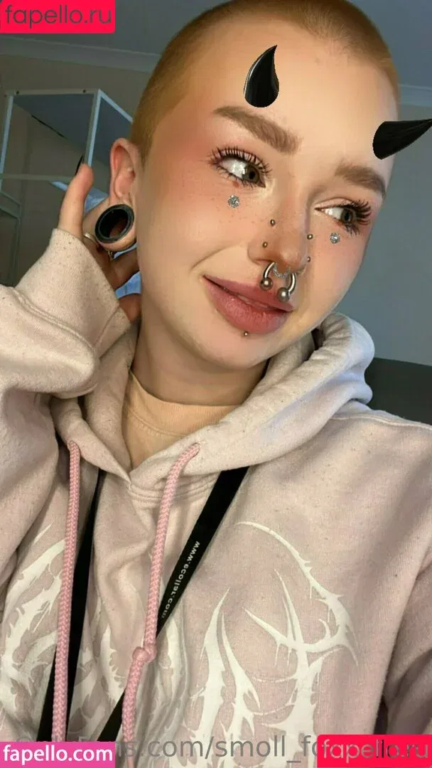 smoll.foxx / smoll_foxx_free Onlyfans Photo Gallery 