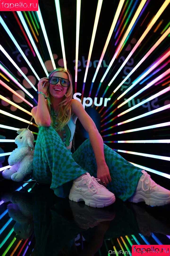 Nikki / namanicks Onlyfans Photo Gallery 