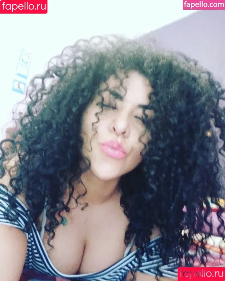 Antonella / abela.antonella / antonella_a30 / antonella_chinita / antonellakahllo / antonellamaria Onlyfans Photo Gallery 