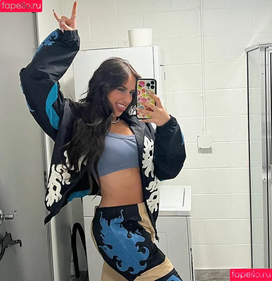 Tate McRae / tatemcrae / u41351078 Onlyfans Photo Gallery 