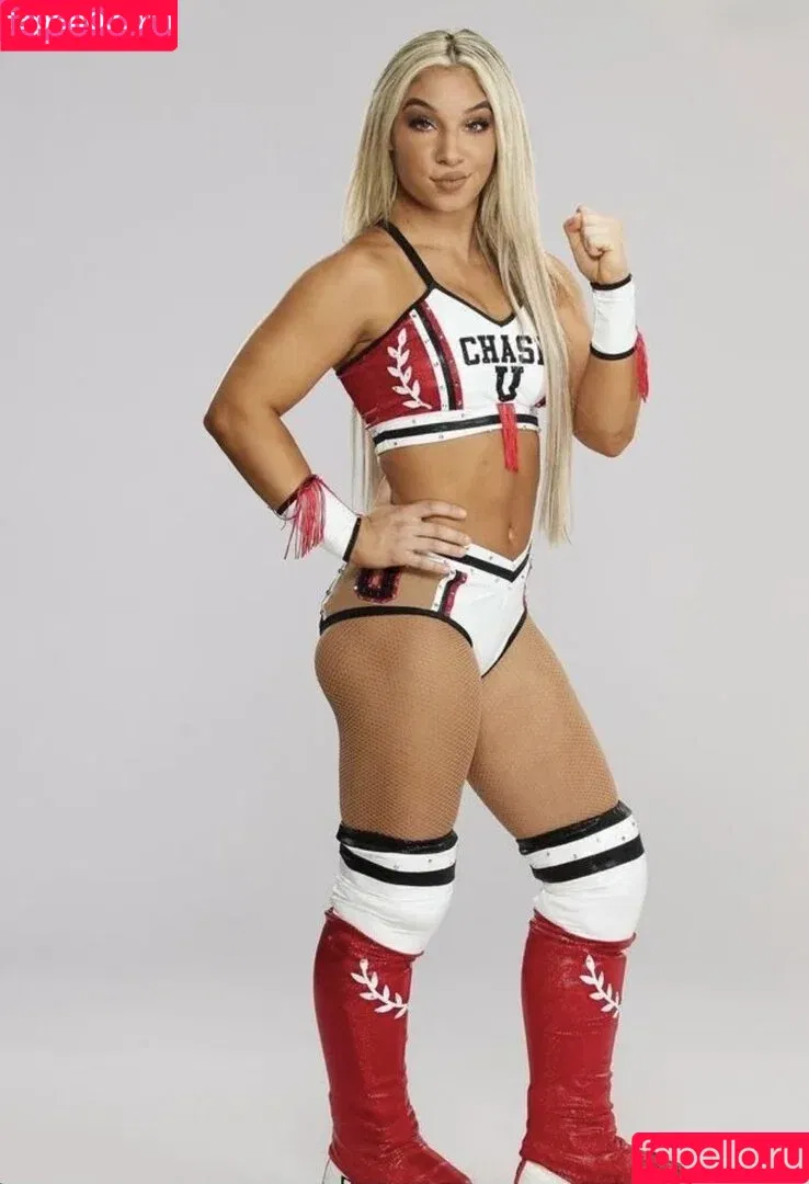 Thea Hail / theahail_wwe Onlyfans Photo Gallery 