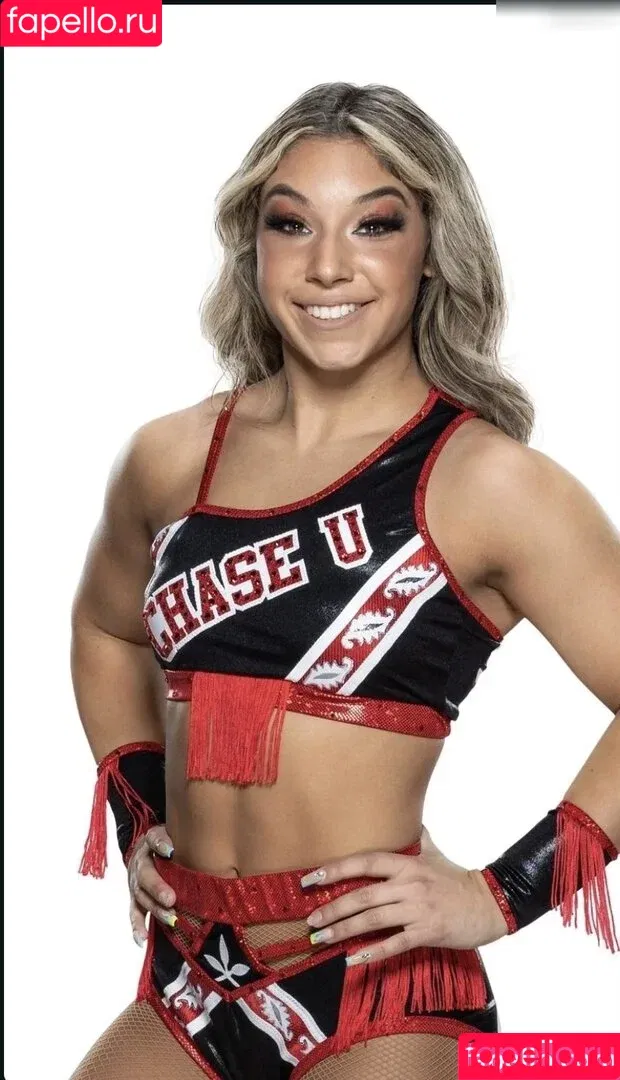 Thea Hail / theahail_wwe Onlyfans Photo Gallery 