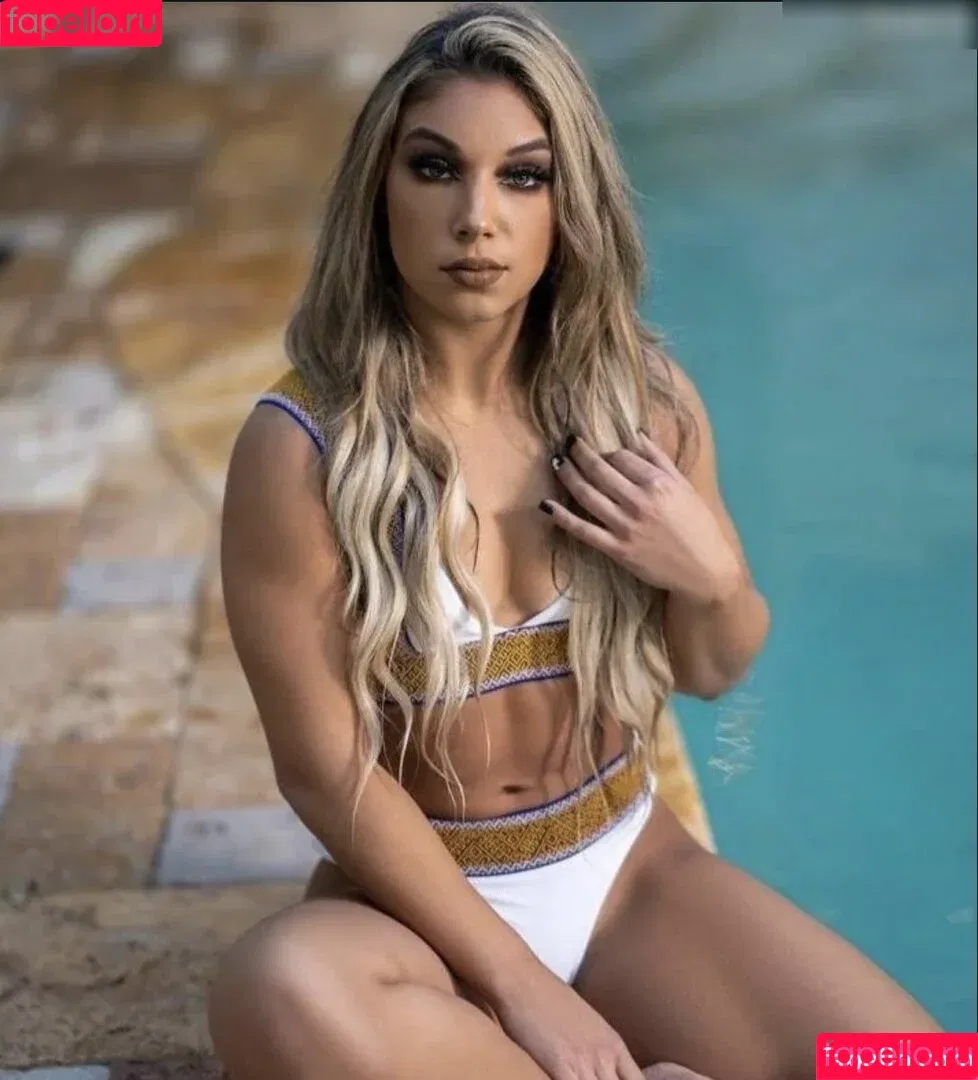 Thea Hail / theahail_wwe Onlyfans Photo Gallery 