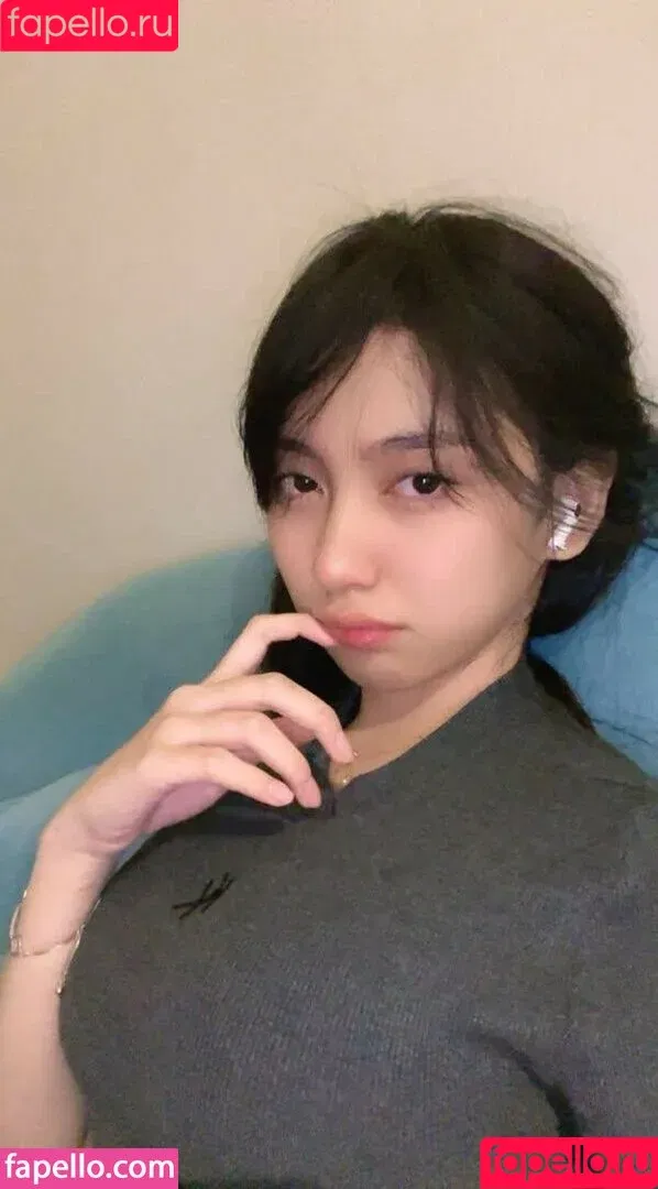 Risaatjan / notriissaaa Onlyfans Photo Gallery 