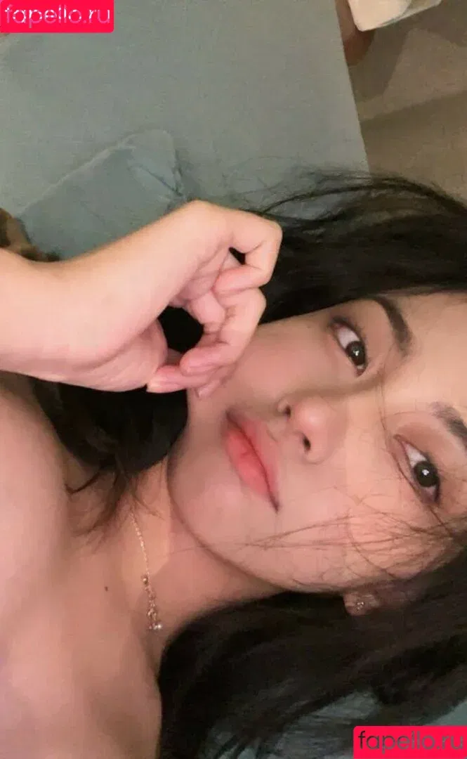 Risaatjan / notriissaaa Onlyfans Photo Gallery 