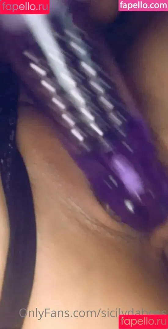 miss_sicily / sicilydaboss Onlyfans Photo Gallery 