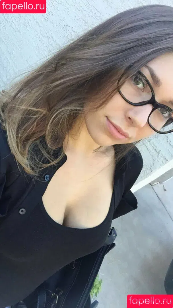 Erin Ashford / erinashford / erinashford888 / erinofashford Onlyfans Photo Gallery 