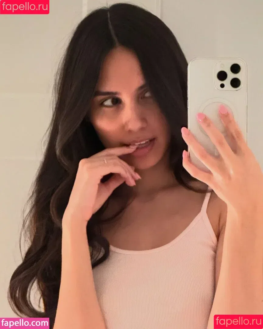 Caryn Marjorie / cutiecaryn / marjikarp Onlyfans Photo Gallery 