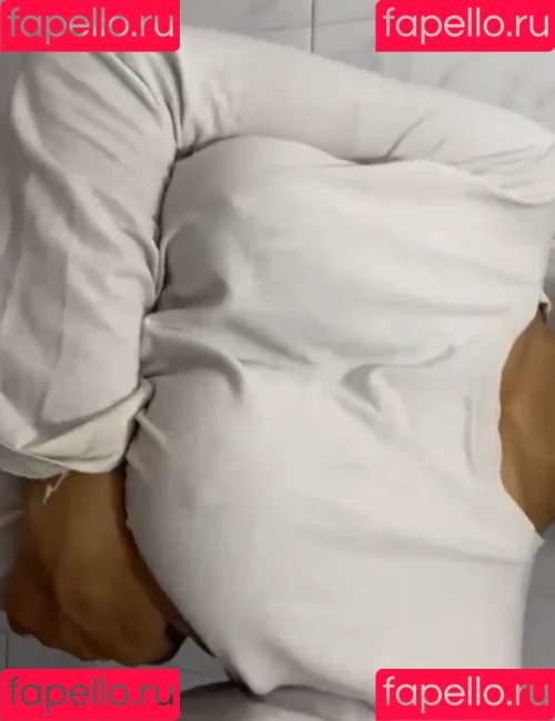 Suhana Khan / __suhuuu__ Onlyfans Photo Gallery 