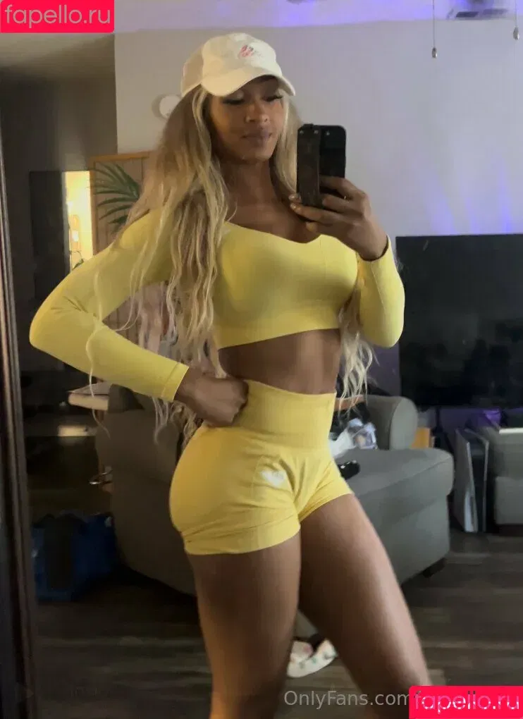 itsmarasade / marasade Onlyfans Photo Gallery 