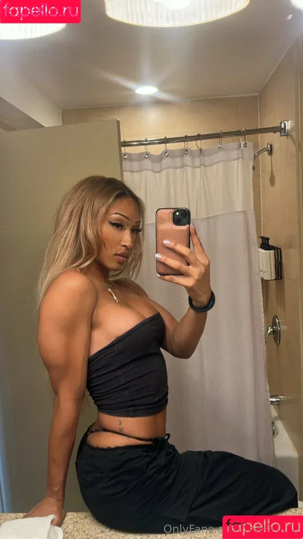 itsmarasade / marasade Onlyfans Photo Gallery 