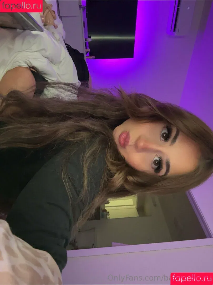 barista_cam Onlyfans Photo Gallery 