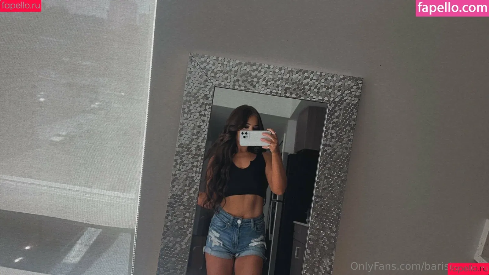 barista_cam Onlyfans Photo Gallery 