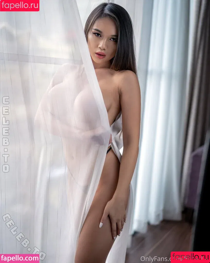 Linny Hill / Linny_Hill Onlyfans Photo Gallery 