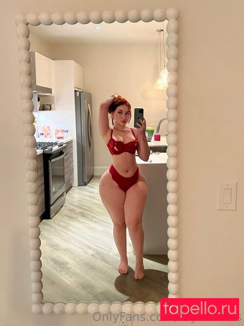 Tayler Hills Nude Onlyfans Photo 10