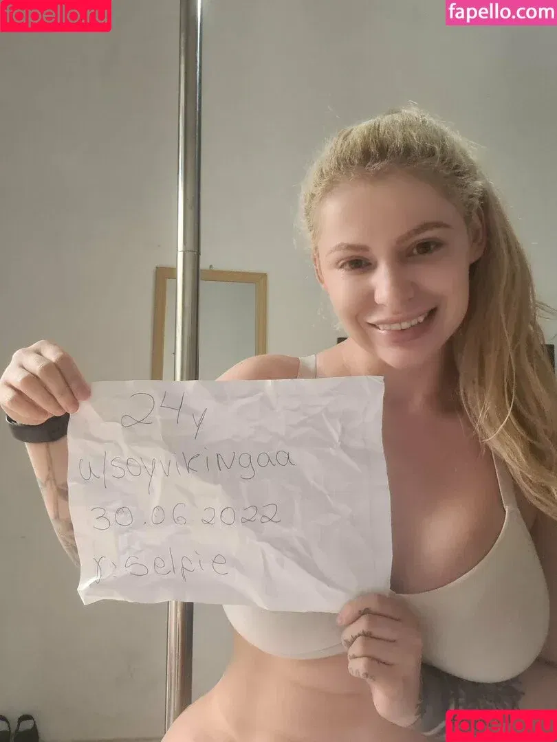 Soyviking Charlotte / Vikinga / iamcharlotte / loiraviking Onlyfans Photo Gallery 