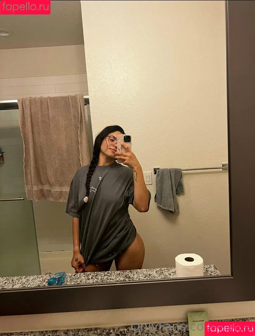 Loysantis / xxloy Onlyfans Photo Gallery 