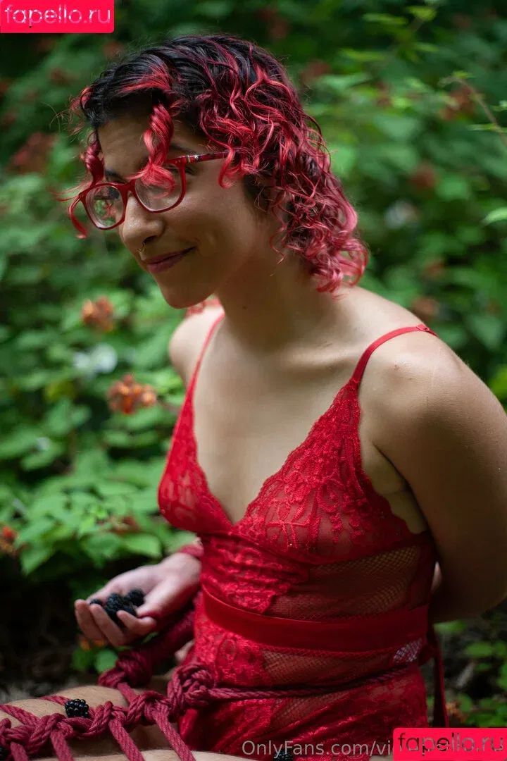 violettethorne Onlyfans Photo Gallery 