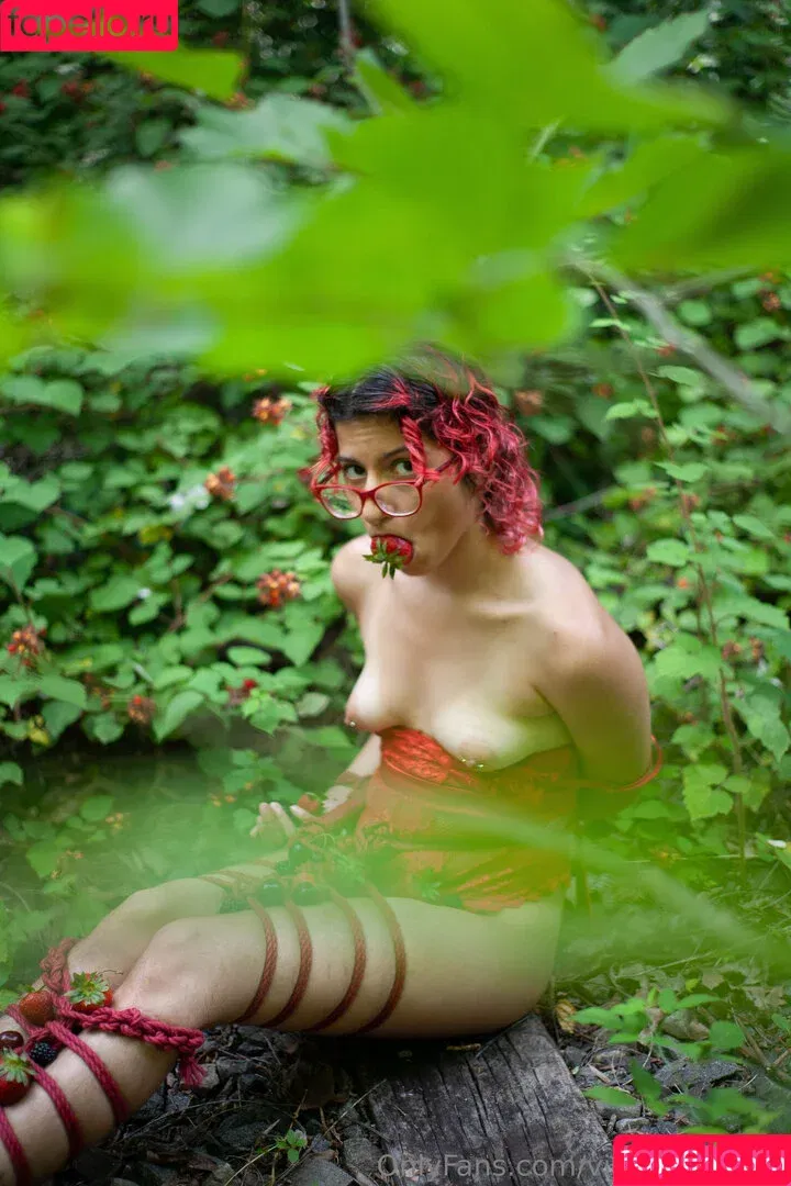 violettethorne Onlyfans Photo Gallery 