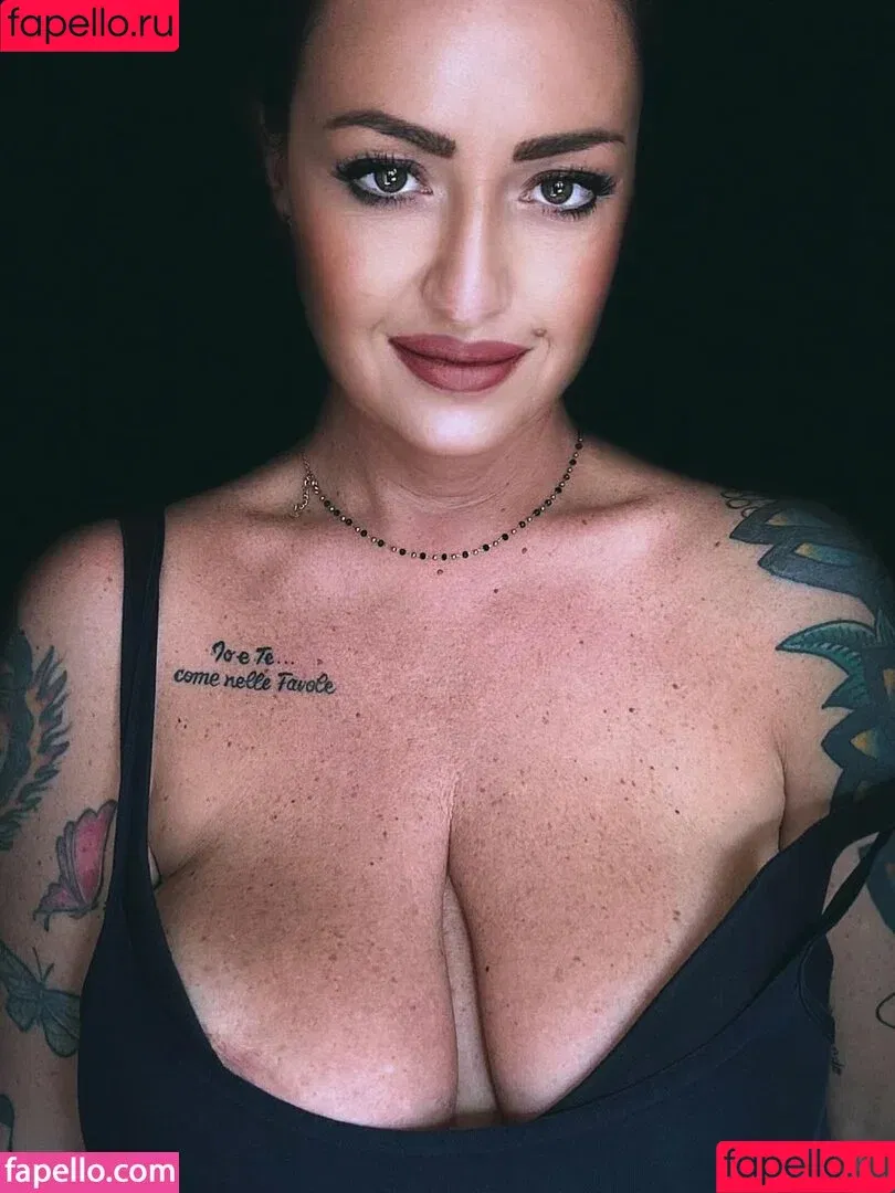 Ilaria Lanci / ilarialanci18 / u320114520 Onlyfans Photo Gallery 