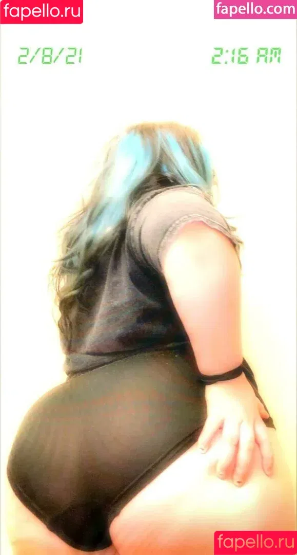 honeybeeebree / luvbugbree / luvbugv / luvvbuggbree / snowwbunnyy4 Onlyfans Photo Gallery 