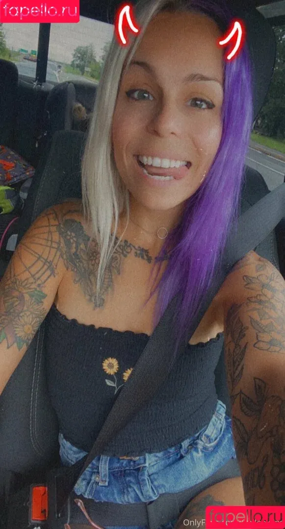 creepypeach / creepypeachesx Onlyfans Photo Gallery 