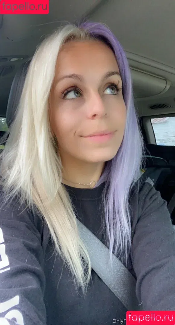 creepypeach / creepypeachesx Onlyfans Photo Gallery 