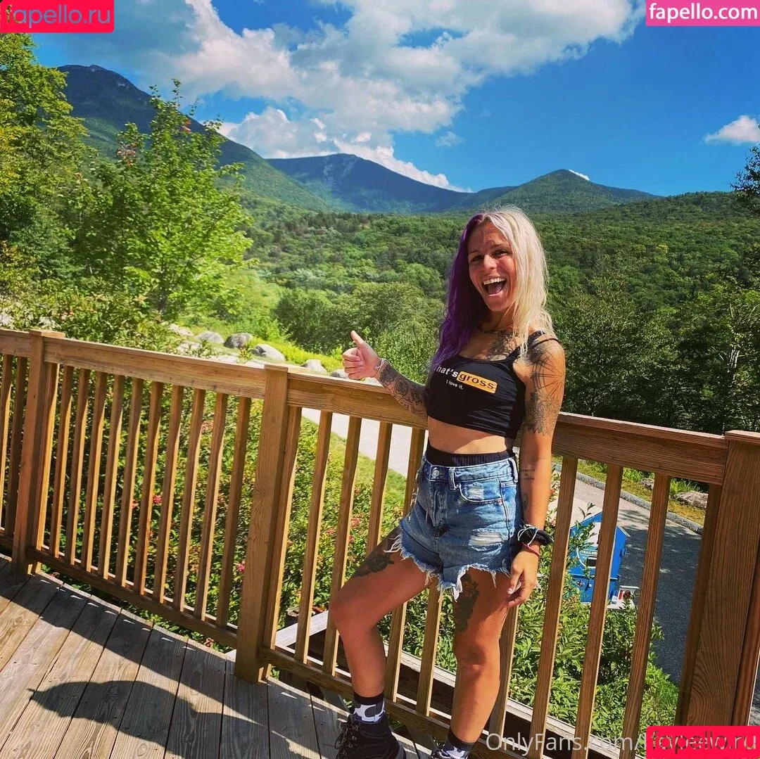 creepypeach / creepypeachesx Onlyfans Photo Gallery 