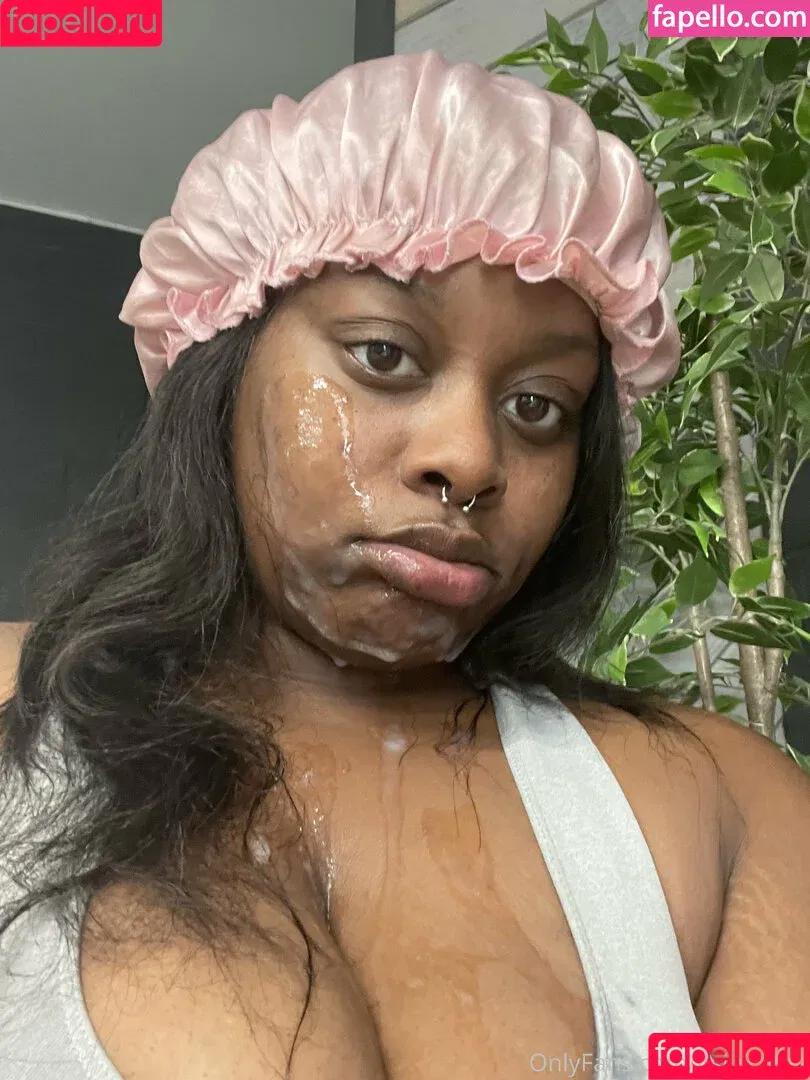 itsjuicytee / juicymftee Onlyfans Photo Gallery 