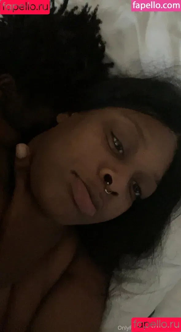 itsjuicytee / juicymftee Onlyfans Photo Gallery 