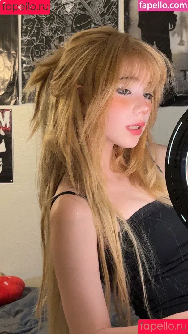 Ashisbees / iamb33s Onlyfans Photo Gallery 