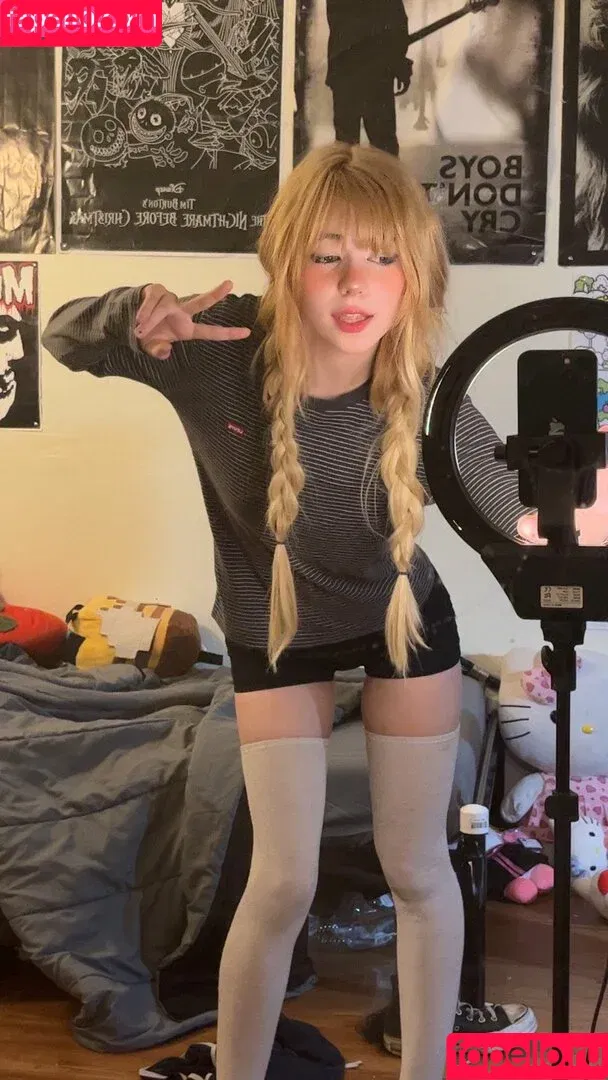 Ashisbees / iamb33s Onlyfans Photo Gallery 