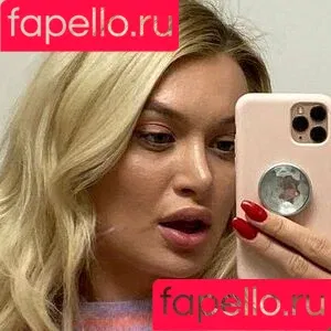Natalia Starr / natalia_starr / nataliaxstarr / thenataliastarr Onlyfans Photo Gallery 
