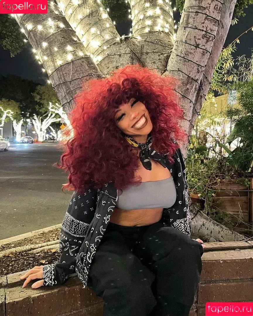 Kiera Please / kieraplease Onlyfans Photo Gallery 