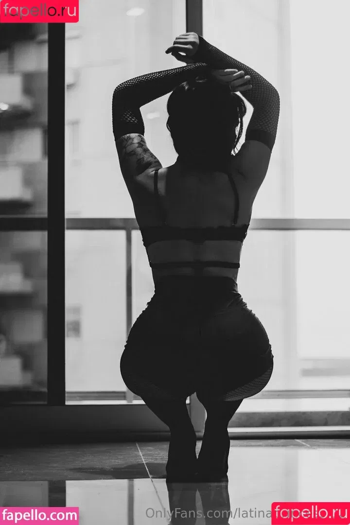 emmaa_of / emmaaofficielle Onlyfans Photo Gallery 