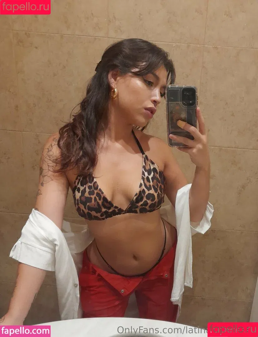 emmaa_of / emmaaofficielle Onlyfans Photo Gallery 