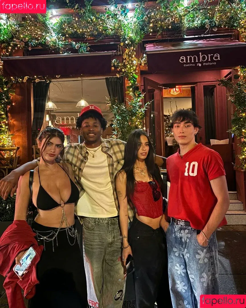 Colleen Sheehan / chloeshex / colleen.sheehan3 / colleen_sheehan Onlyfans Photo Gallery 