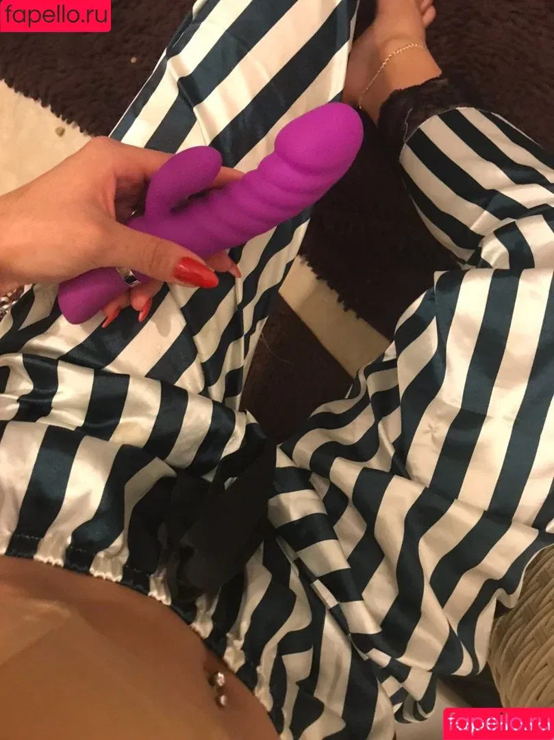 Anna Mukydza / a.mukydza / mukydza Onlyfans Photo Gallery 