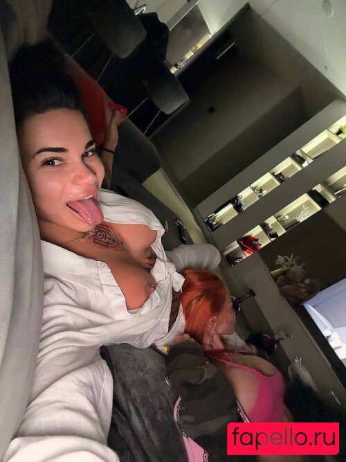 Anna Mukydza Nude Onlyfans Photo 3