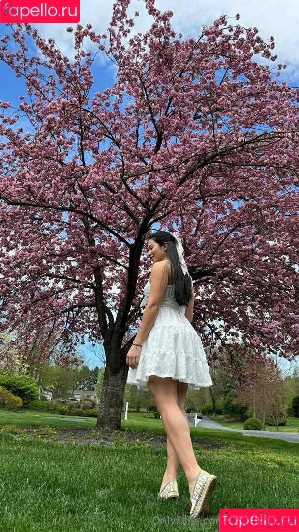 roy_suzanne / suzanne-roy Onlyfans Photo Gallery 