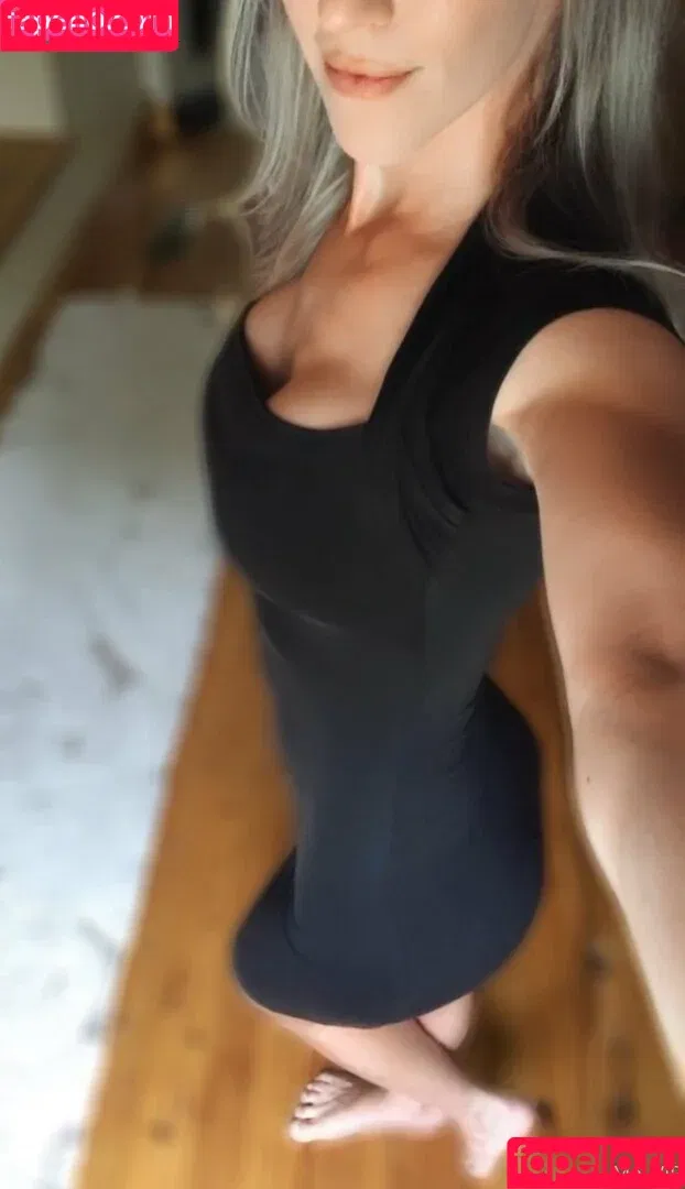 blondemel / melblonde09 Onlyfans Photo Gallery 