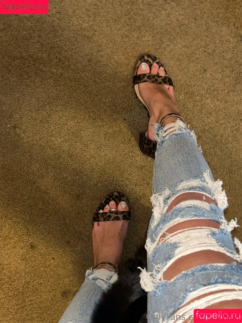 sky23x / skyy23x Onlyfans Photo Gallery 